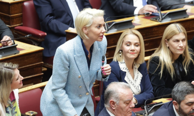 Κατερίνα Μονογυιού: Άμεση ανάγκη ενίσχυσης της ακτοπλοϊκής σύνδεσης της Σερίφου