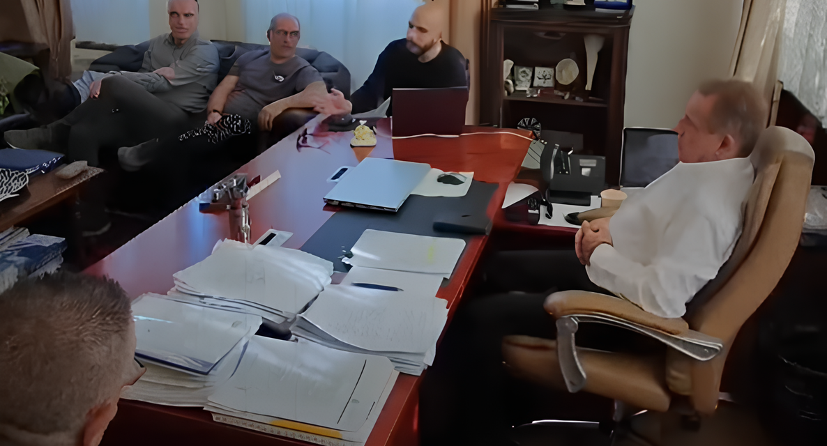 Δήμαρχος Βερώνης: Η Μύκονος Θωρακίζεται – Παρουσίαση του Νέου «Έξυπνου» Συστήματος Τηλεελέγχου Αποχέτευσης