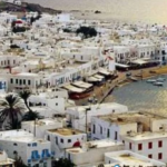 Μύκονος – Σαντορίνη: Γιατί «βούτηξε» ο τζίρος της εστίασης