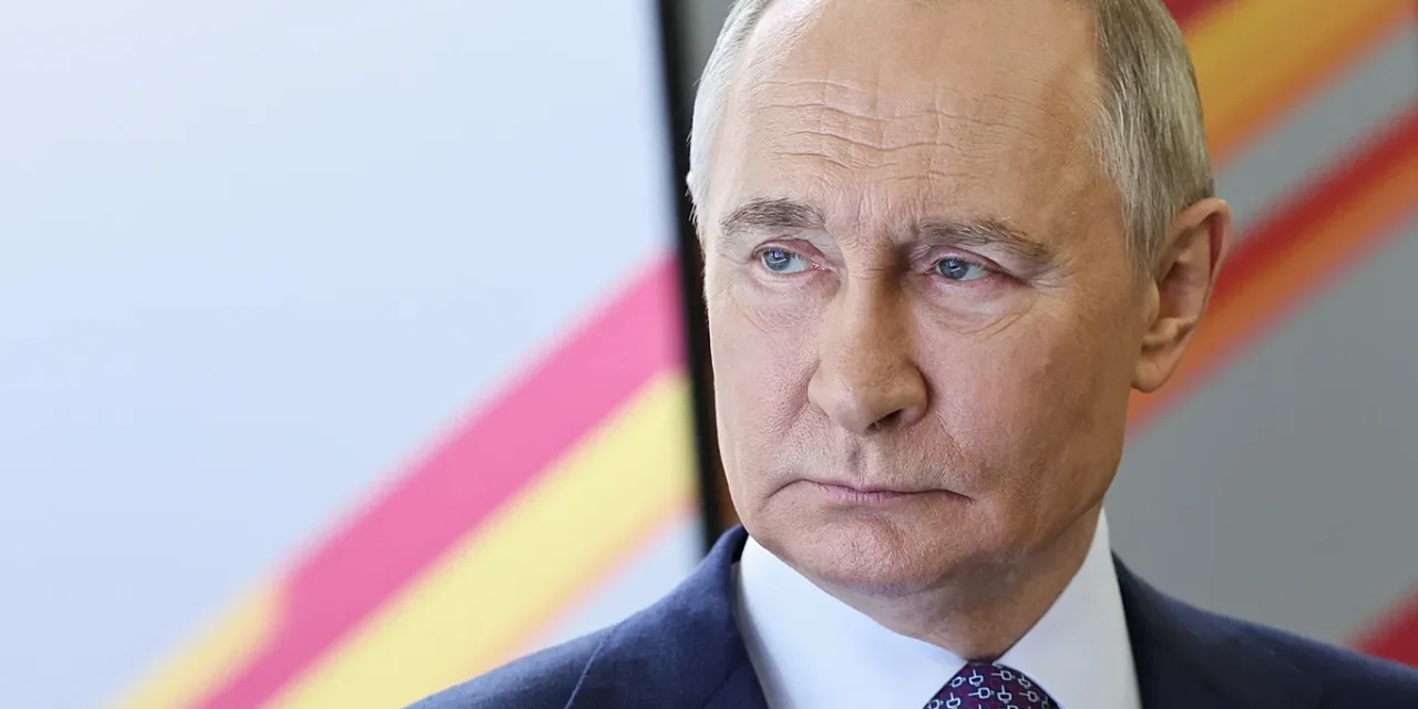 Ο Πούτιν είναι ο ισχυρότερος παίκτης της Αρκτικής. Γιατί σιωπά για τη Γροιλανδία;