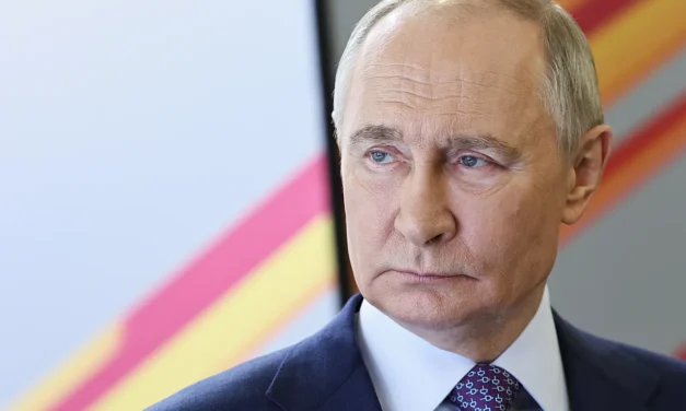 Ο Πούτιν είναι ο ισχυρότερος παίκτης της Αρκτικής. Γιατί σιωπά για τη Γροιλανδία;