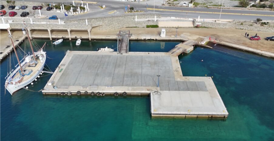 Ολοκληρώνονται σημαντικά έργα επισκευής στις λιμενικές εγκαταστάσεις της Μυκόνου (ΦΩΤΟ)