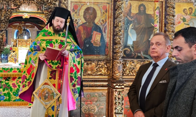 Άνω Μερά: Τα παιδιά έψαλαν τα μοναστηριακά κάλαντα στον Ηγούμενο Αλέξιο – Παρουσία αρχών οι εορτασμοί