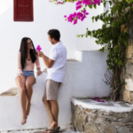 Μύκονος , Σαντορίνη και Πάρος τα 3 ελληνικά νησιά στις top περιοχές του κόσμου για μήνα μέλιτος