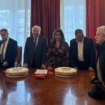 Ευχές για «φώτιση και προκοπή» στη μαθητιώσα νεολαία από την Αντιδήμαρχο Παιδείας, Μαρσούλα Χανιώτη.