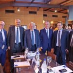 Στρατηγικές επαφές Αθ. Κουσαθανά-Μέγα για το μέλλον των λιμανιών της Μυκόνου