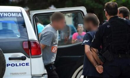 Συλλήψεις σε Άνδρο, Θήρα, Πάρο και Μύκονο