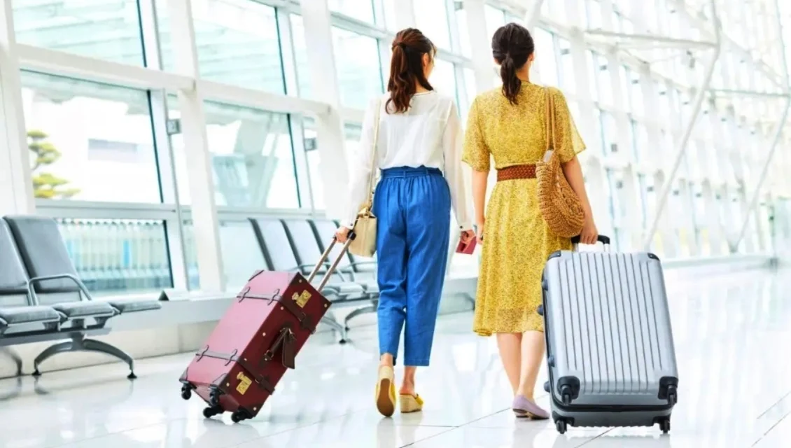 Τέλος τα πηγαινέλα στο Μιλάνο με 50 ευρώ! Ακριβαίνουν τα αεροπορικά εισιτήρια – Τι αλλάζει από το 2026