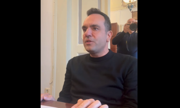 «Πυρά» Κουκά για τη Νομιμότητα των Διαγωνισμών στο Δήμο Μυκόνου