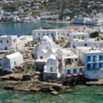 Loguers: Υψηλή ζήτηση για Ελλάδα, με εξαίρεση Μυκονο και Σαντορίνη