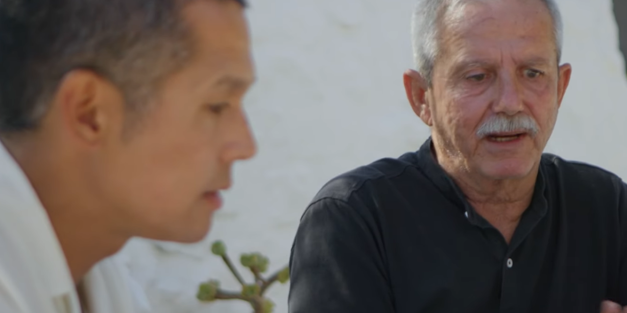 Γαστρονομικό Οδοιπορικό στη Μύκονο: Κοντιζάς και Ρουσσουνέλος Αποκαλύπτουν τα Μυστικά της Κοπανιστής ΠΟΠ