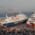 Απαγορευτικό προς Βόρειες Κυκλάδες – Δεμένα τα πλοία σε Ραφήνα και Μύκονο