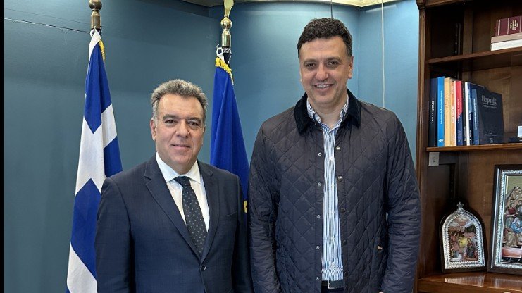 Κόνσολας: Μεγάλο ταχύπλοο Κυκλάδες–Δωδεκάνησα και σύνδεση διεθνών αεροδρομίων με μικρά νησιά