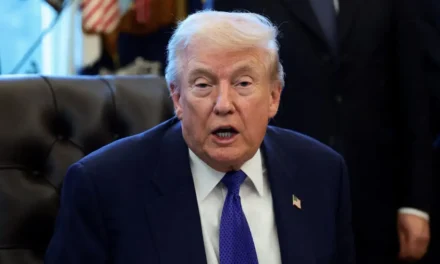 Ο Τραμπ ντυμένος ξανά αρχαίος Έλληνας… Νέο επικό βίντεο στο “Χ”