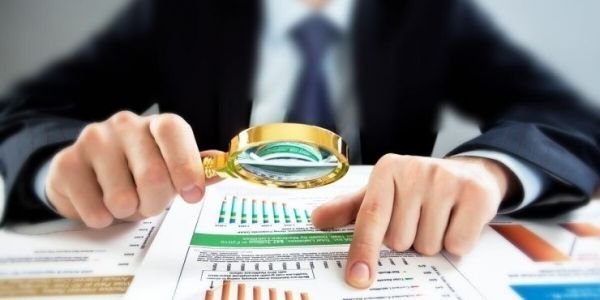 ΑΑΔΕ: Πώς η εφορία θα ελέγχει σε πραγματικό χρόνο τις τραπεζικές κινήσεις