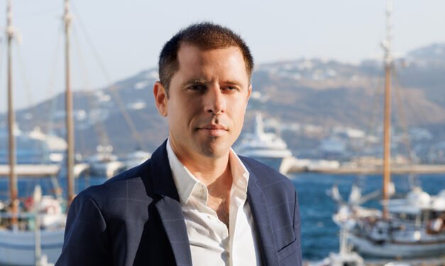 Μήνυμα Εθνικής Ανάτασης από τον Πρόεδρο του Περιφερειακού Συμβουλίου Νοτίου Αιγαίου