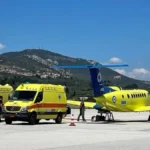 Αεροδιακομιδές ασθενών από Μύκονο και Σίφνο στη Σύρο