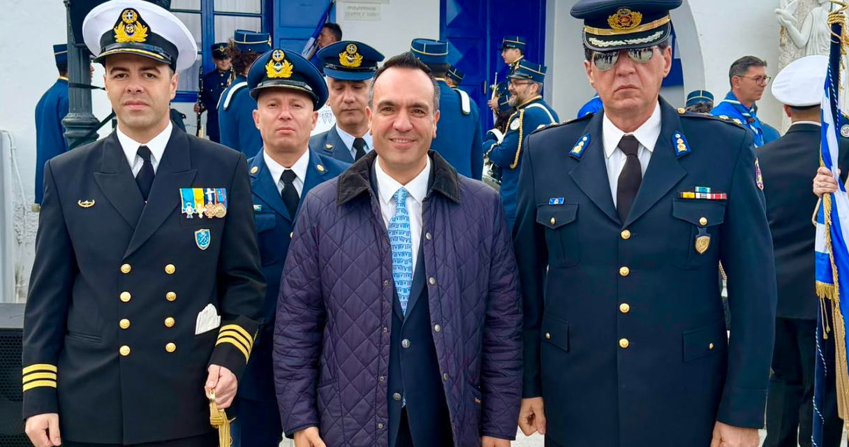 Μήνυμα Πίστης και Ελευθερίας από τη Μύκονο: Ο Κωνσταντίνος Κουκάς τιμά την 25η Μαρτίου στην Άνω Μερά