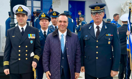 Μήνυμα Πίστης και Ελευθερίας από τη Μύκονο: Ο Κωνσταντίνος Κουκάς τιμά την 25η Μαρτίου στην Άνω Μερά