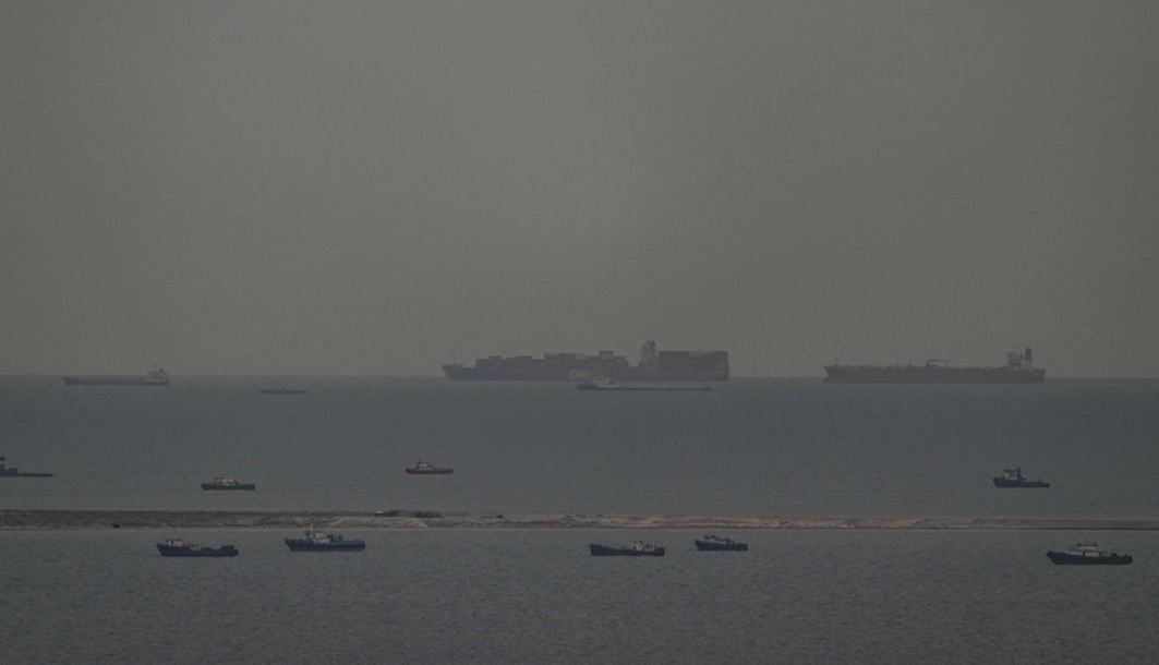 Στενά του Ορμούζ: Τα επτά νησιά – «κλειδιά» με ρόλο «αβύθιστων αεροπλανοφόρων» και τα σενάρια σύγκρουσης