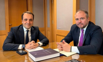 Συνάντηση Φίλιππου Φόρτωμα με τον Υφυπουργό Ψηφιακής Διακυβέρνησης για θέματα Κτηματολογίου Κυκλάδων