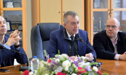 Στη Σύρο ο Γ. Βρούτσης: Ανακοίνωσε έργα-μαμούθ 4,2 εκατ. ευρώ για τον αθλητισμό