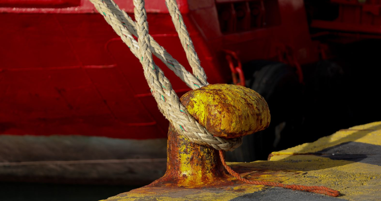 Περιπέτεια στο Λιμάνι της Ραφήνας για το «ΘΕΟΛΟΓΟΣ» κόπηκε ο κάβος