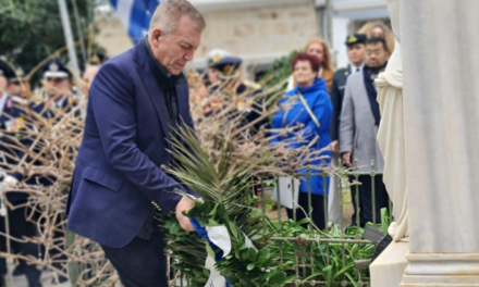 Με Λαμπρότητα η Εθνική Επέτειος στη Σύρο: Παρουσία Γιάννη Βρούτση οι Εορτασμοί στην Πρωτεύουσα των Κυκλάδων