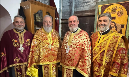 ΜΕ ΒΥΖΑΝΤΙΝΗ ΜΕΓΑΛΟΠΡΕΠΕΙΑ Ο ΕΣΠΕΡΙΝΟΣ ΤΩΝ ΑΓΙΩΝ ΤΕΣΣΑΡΑΚΟΝΤΑ ΜΑΡΤΥΡΩΝ ΣΤΗ ΧΩΡΑ ΜΥΚΟΝΟΥ