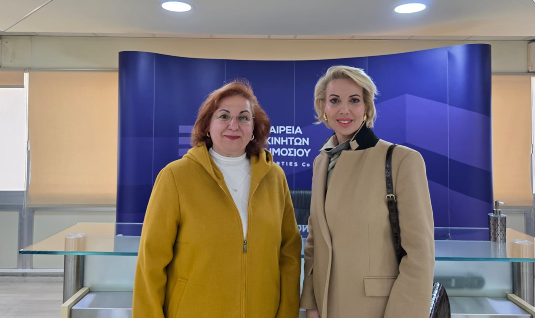 Δυναμική παρέμβαση της Κατερίνας Μονογυιού και της Δημάρχου Κέας για τη διάσωση και αξιοποίηση του ιστορικού ξενοδοχείου «Η Τζιά μας»