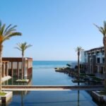 Επενδύσεις δισεκατομμυρίων σε ξενοδοχεία – Στροφή προς την πολυτέλεια