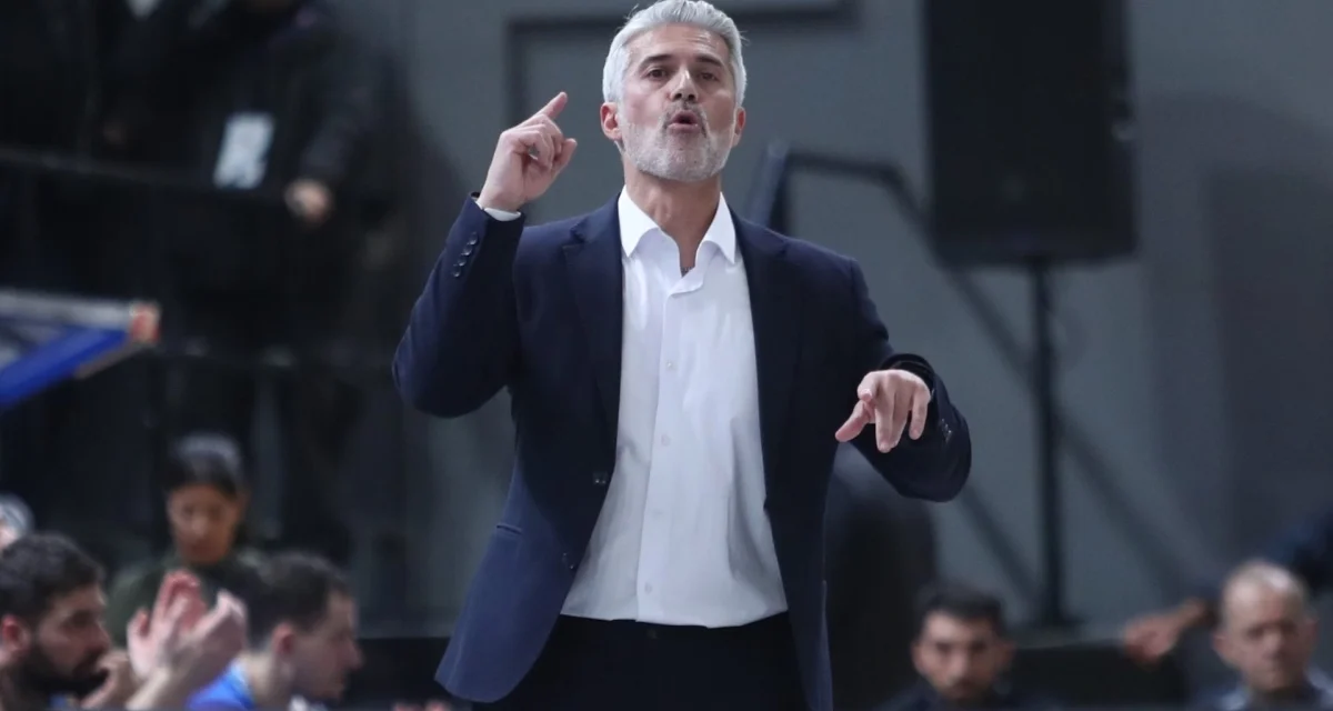 Ζιάγκος: «Η Μύκονος χρειάζεται μία νίκη στα επόμενα παιχνίδια και θα την πάρει»