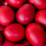 Πάσχα στα νησιά του Αιγαίου: Τα ξεχωριστά έθιμα σε Δωδεκάνησα και Κυκλάδες που κρατούν αιώνες