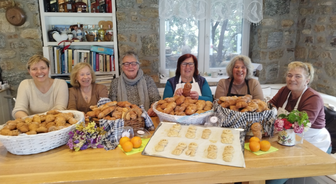 Η Παράδοση Ζωντανεύει στην Άνω Μερά: Η Προσφορά του Συλλόγου Γυναικών «Ανωμερίτισσες»