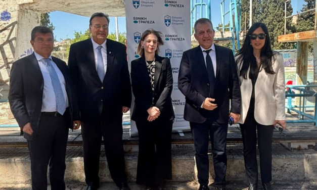 Γιάννης Βρούτσης: «Πράξη ευθύνης η αναγέννηση του ιστορικού κολυμβητηρίου στο Ζάππειο»