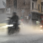 Κακοκαιρία Erminio: Επικαιροποιήθηκε το έκτακτο της ΕΜΥ – Στο «κόκκινο» η Αττική – 112 σε Αργολίδα, Λακωνία, Κορινθία, Αρκαδία