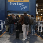 Πάσχα 2026: Αυξημένη κίνηση στα λιμάνια – Φεύγουν οι εκδρομείς για τα νησιά [Εικόνες]