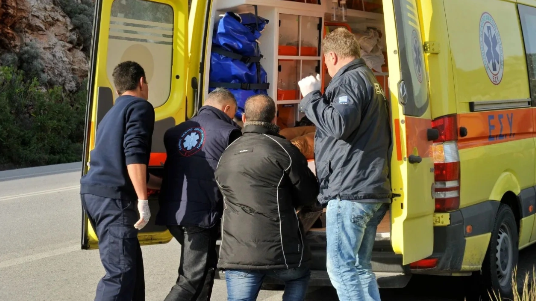 Σοκαριστικό εργατικό ατύχημα στο Κιάτο: Τα μαλλιά 40χρονης πιάστηκαν σε μηχάνημα εργοστασίου