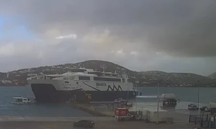 Εμπλοκή άγκυρας σε πλοίο στο λιμάνι της Πάρου – Ταλαιπωρία για 459 επιβάτες