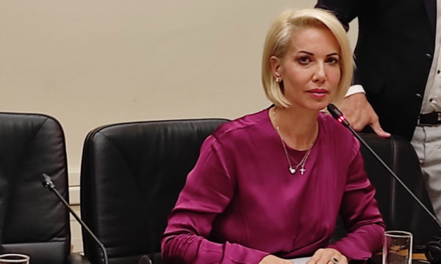 Παρέμβαση της Κατερίνας Μονογυιού για την ακτοπλοϊκή σύνδεση της Ανάφης και τον προγραμματισμό των δρομολογίων