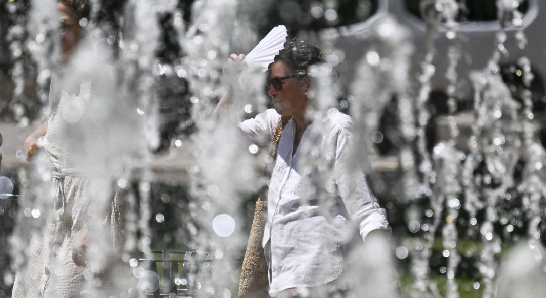 Καύσωνας ρεκόρ σαρώνει την Ευρώπη – Πού θα φτάσει ο υδράργυρος στην Ελλάδα