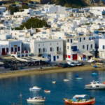 Λιμενικό Ταμείο Μυκόνου: Εντατικοί έλεγχοι για τραπεζοκαθίσματα και παράνομες καταλήψεις στον Αιγιαλό