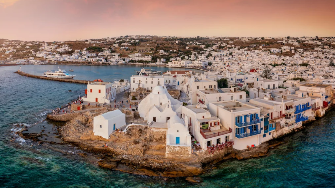 Βίλες-θησαυροί στη Μύκονο, όπως σε Σεν Τροπέ και Κάπρι -Πόσο κοστίζει το τετραγωνικό