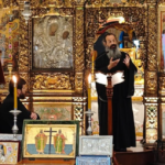 Ι. Μ. Παναγίας Τουρλιανής: Πλήθος Μυκονίων στην επίκαιρη ομιλία του π. Σπυρίδωνα Βασιλάκου για τη μοναξιά