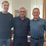 Συνάντηση Κορυφής στη Μύκονο: Στο Επίκεντρο η Συνεργασία Χατζημάρκου – Βερώνη για το Μέλλον του Νησιού