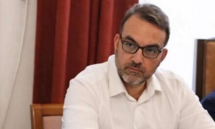 Ομόφωνη επανεκλογή του Σταύρου Γρύμπλα στην προεδρία του Δημοτικού Συμβουλίου