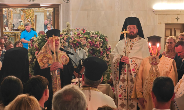 Λαμπρός εορτασμός της Παναγίας Τουρλιανής: Πλήθος πιστών στην Άνω Μερά Μυκόνου