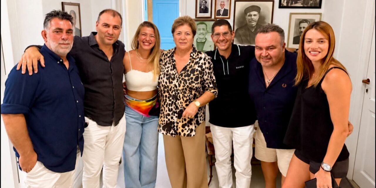 Μάγεψε τη Μύκονο η Ιουλία Καραπατάκη: Το παρασκήνιο μιας ξεχωριστής βραδιάς και η ανάρτηση του Μιλτιάδη Ατζαμόγλου