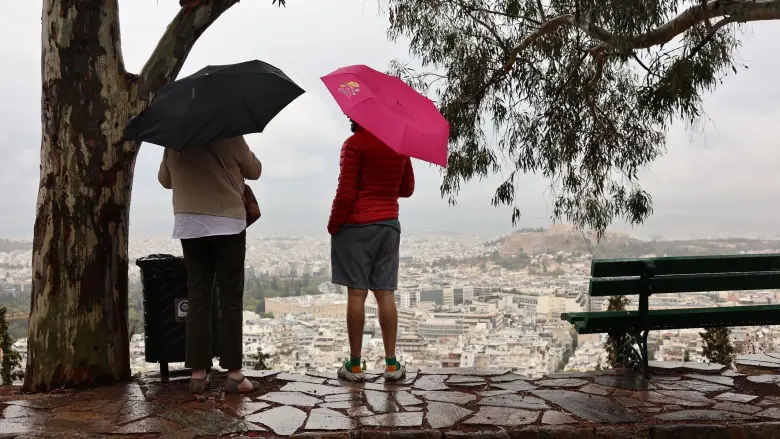 Νέο τριήμερο κύμα κακοκαιρίας από αύριο: Ποιες περιοχές θα «χτυπήσουν» ισχυρές βροχές