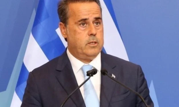 Παπασταύρου: Κλείνουν οι ΧΑΔΑ σε Κάλυμνο, Μύκονο, Παξούς, Πάτμο, Σίφνο και Τήνο